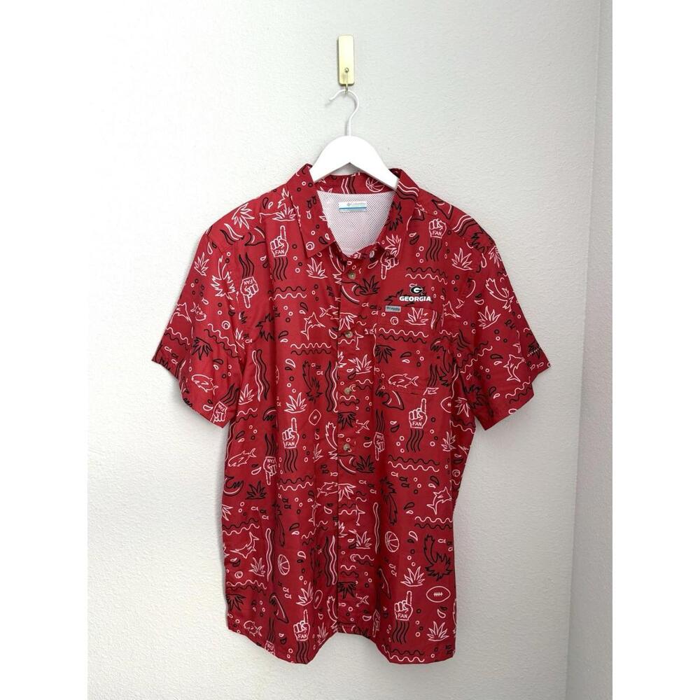 Columbia Men’s Large‎ Collegiate Georgia College Tailgate Gameday Fishing Shirt